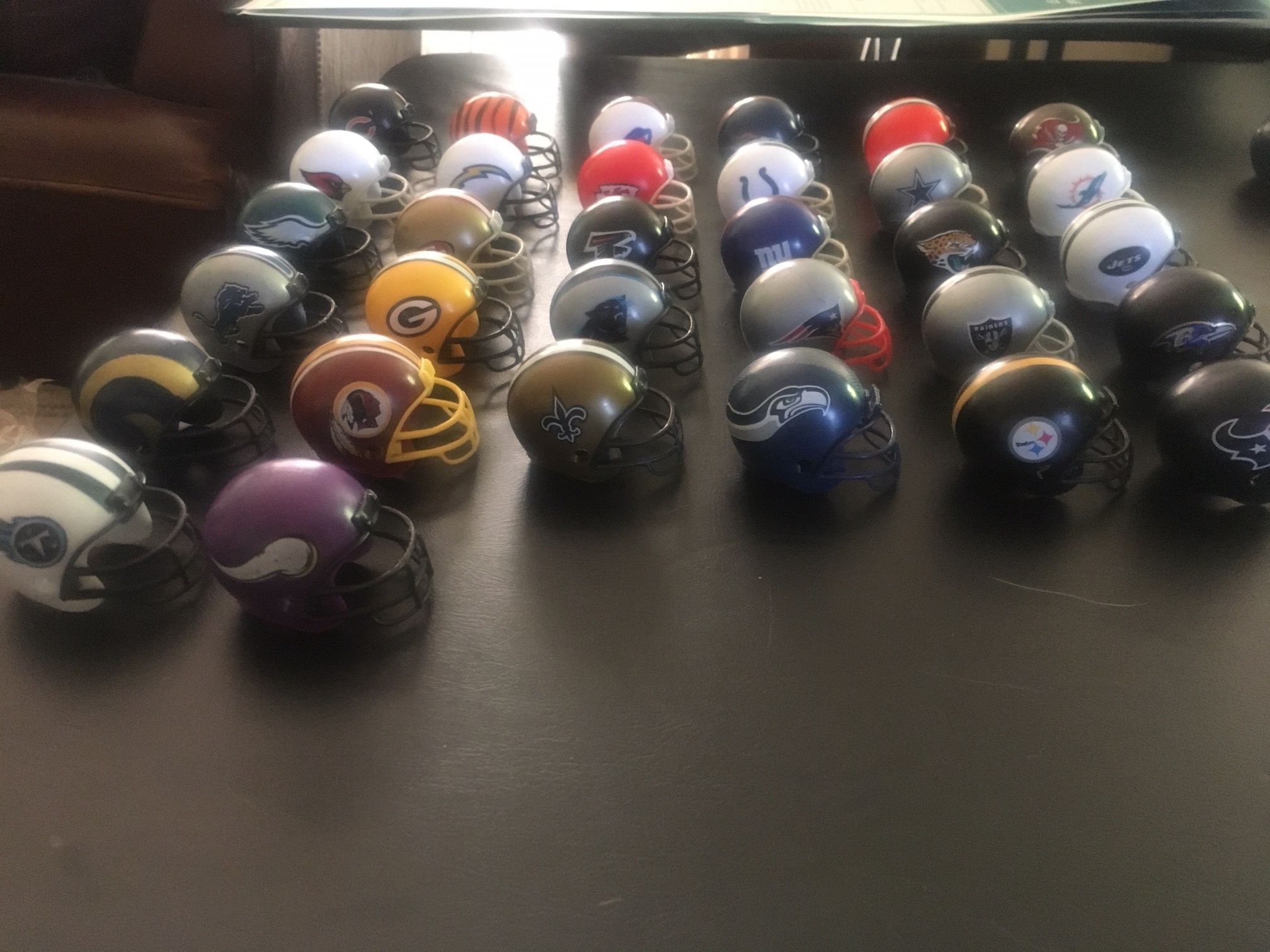 Set of 32 NFL Helmets Pencil